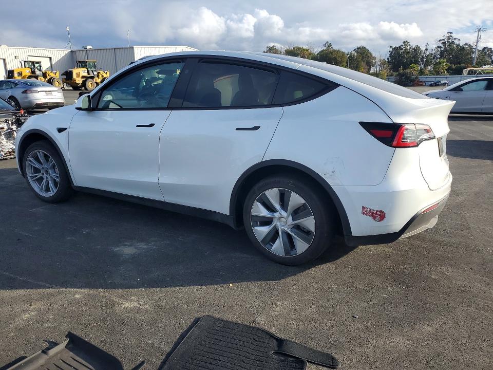 77708215 :رقم المزاد ، 7SAYGDEE1RF059599 vin ، 2024 Tesla Model Y مزاد بيع