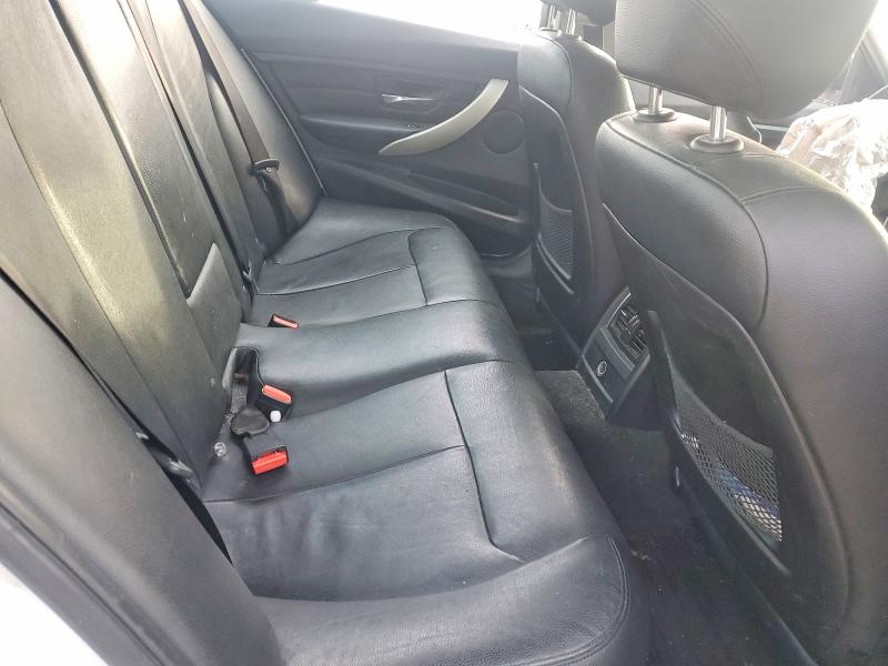 78777405 :رقم المزاد ، WBA8A3C59GK690982 vin ، 2016 Bmw 320 مزاد بيع