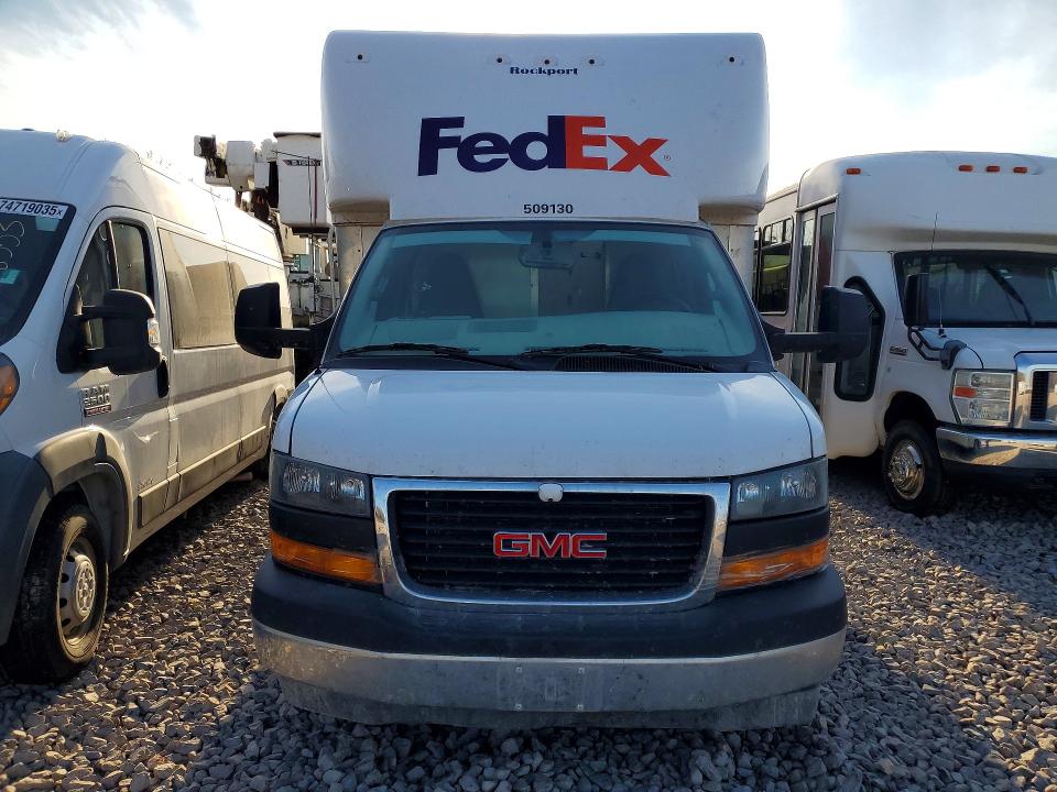75020055 :رقم المزاد ، 7GZ67UC72PN008641 vin ، 2023 Gmc Savana مزاد بيع