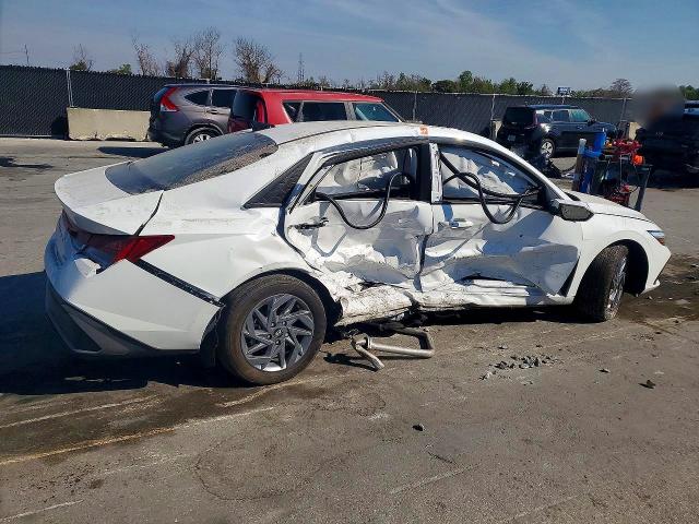 2025 Hyundai Elantra Hybrid მანქანა იყიდება აუქციონზე, vin: KMHLM4DJ5SU163410, აუქციონის ნომერი: 78668555
