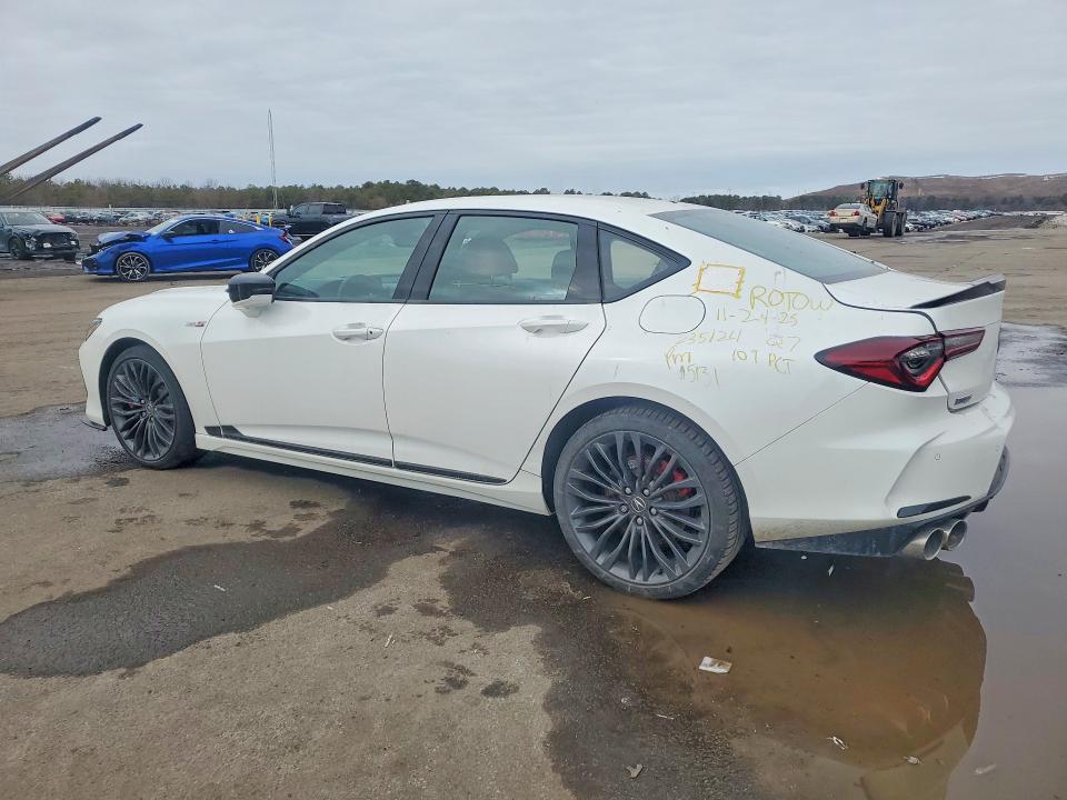 76711815 :رقم المزاد ، 19UUB7F07NA002391 vin ، 2022 Acura Tlx مزاد بيع