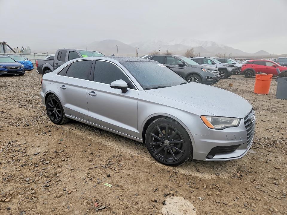 Продажа на аукционе авто 2015 Audi A3, vin: WAUEFGFF9F1087633, номер лота: 78665605