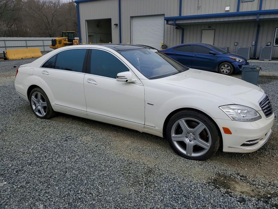 Продаж на аукціоні авто 2012 Mercedes-benz S, vin: WDDNG9EB7CA424246, номер лоту: 78305325