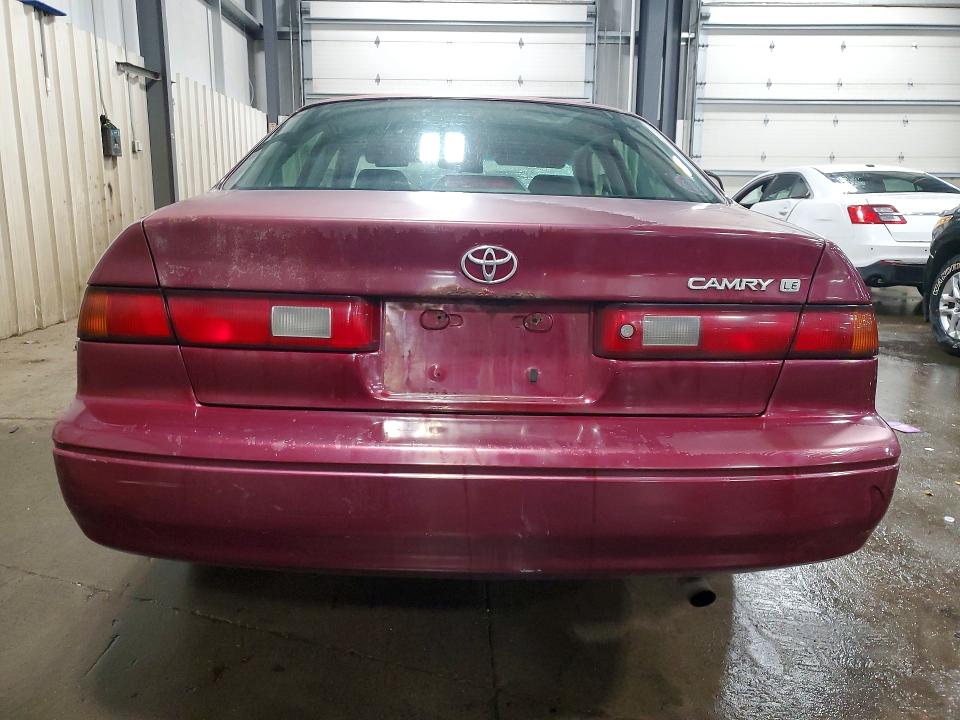 1997 Toyota Camry მანქანა იყიდება აუქციონზე, vin: 4T1BG22K9VU148240, აუქციონის ნომერი: 76958525
