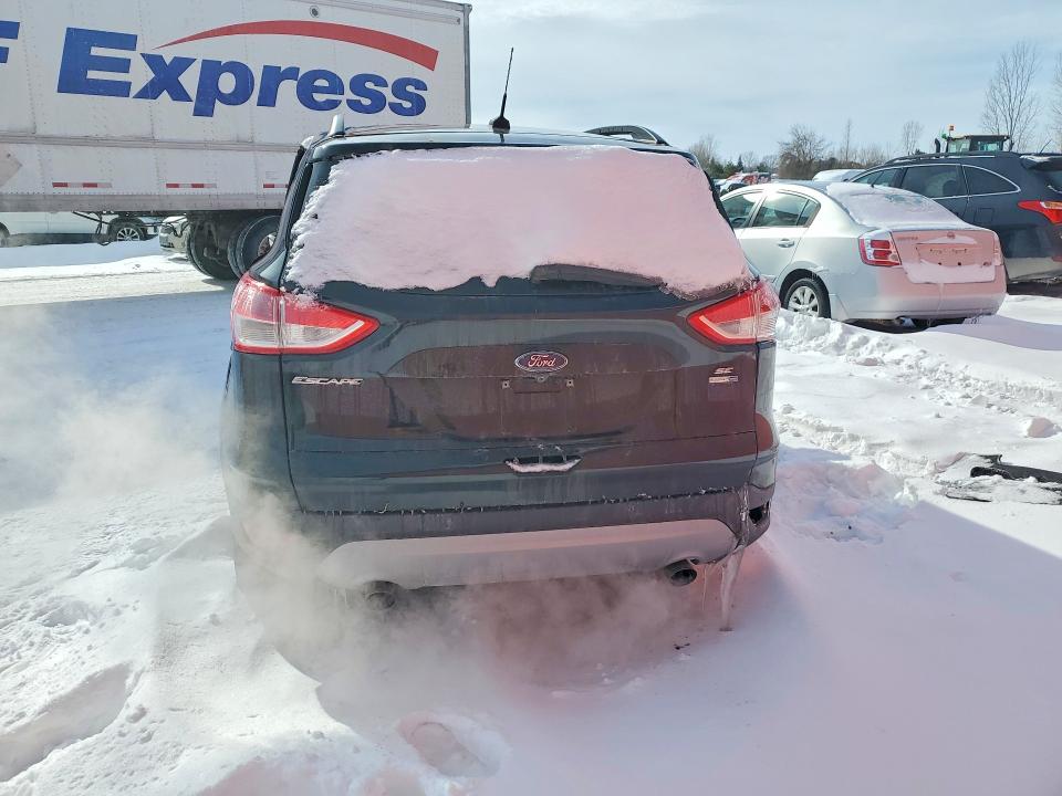 74643115 :رقم المزاد ، 1FMCU9GX3GUC31532 vin ، 2016 Ford Escape مزاد بيع