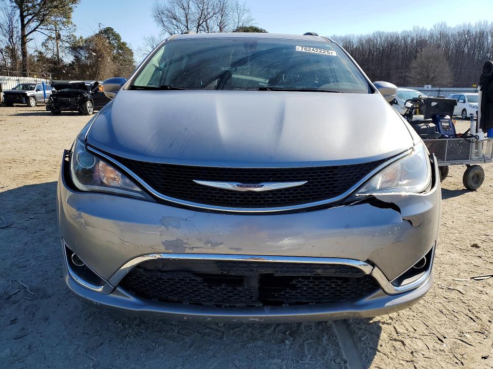 2020 Chrysler Pacifica მანქანა იყიდება აუქციონზე, vin: 2C4RC1BG9LR275827, აუქციონის ნომერი: 76242225