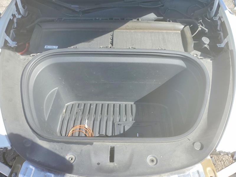 76283865 :رقم المزاد ، 7SAYGDEF5NF336922 vin ، 2022 Tesla Model Y مزاد بيع