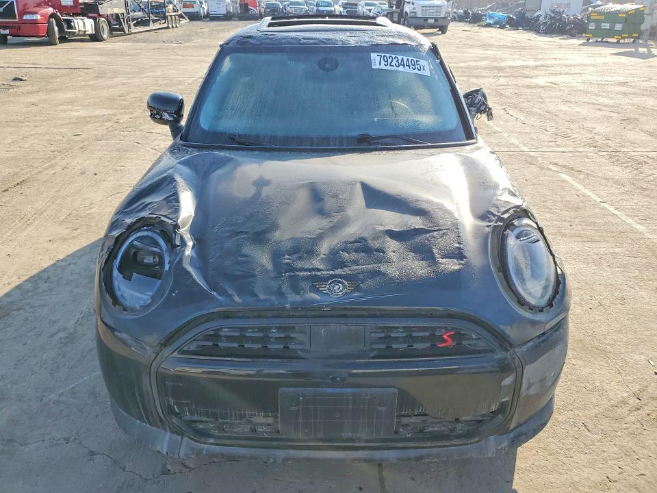 79234495 :رقم المزاد ، WMW23GD06S2W35165 vin ، 2025 Mini Cooper مزاد بيع