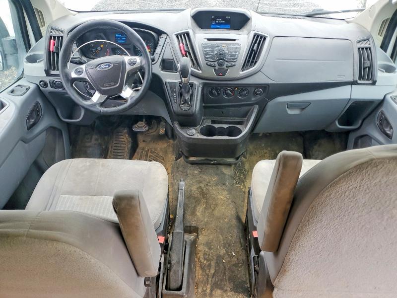 49791626 :رقم المزاد ، 1FTYE1YM5HKA56758 vin ، 2017 Ford Transit مزاد بيع