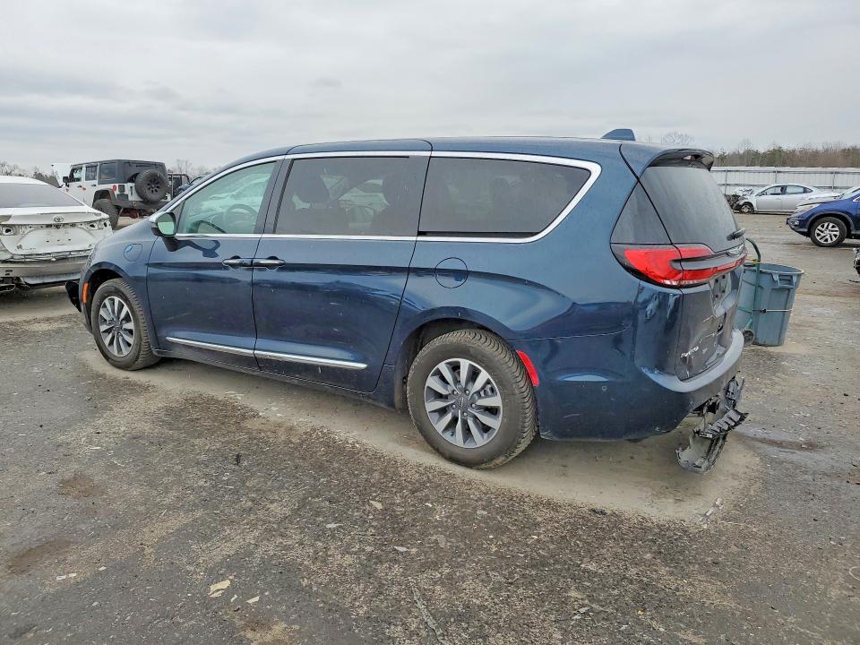 78690545 :رقم المزاد ، 2C4RC1S74NR101053 vin ، 2022 Chrysler Pacifica مزاد بيع