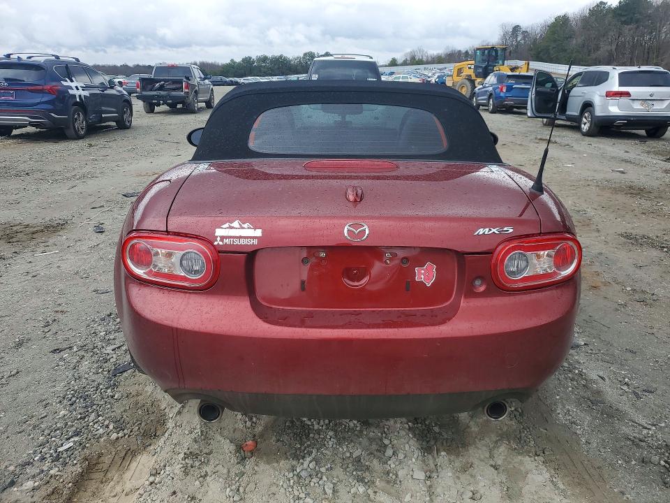 76712955 :رقم المزاد ، JM1NC2NF6D0227852 vin ، 2013 Mazda Mx-5 Miata مزاد بيع