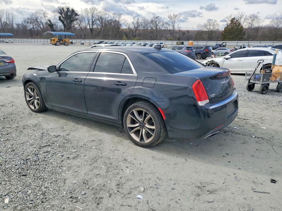 Продаж на аукціоні авто 2015 Chrysler 300, vin: 2C3CCAAG0FH746723, номер лоту: 77662515