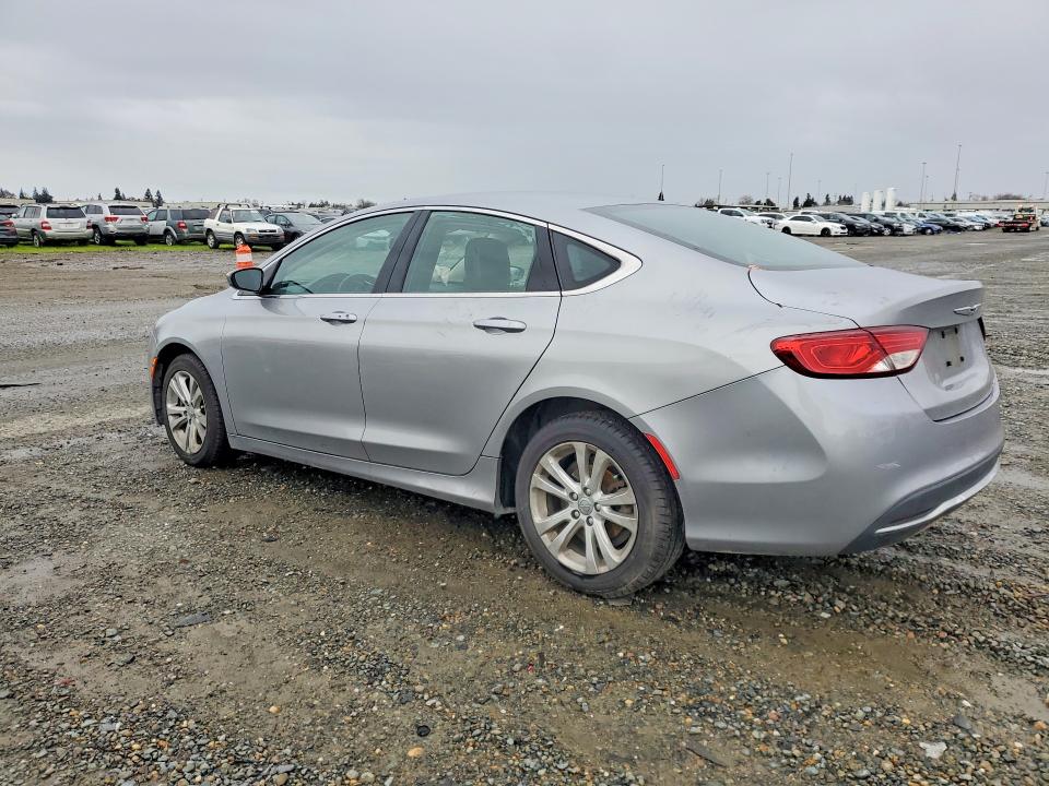 Продажа на аукционе авто 2015 Chrysler 200, vin: 1C3CCCABXFN697554, номер лота: 77781415