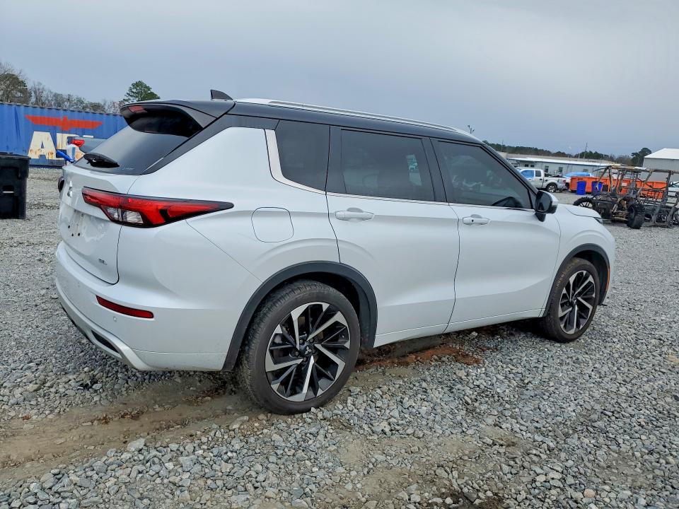Продаж на аукціоні авто 2023 Mitsubishi Outlander, vin: JA4J4VA83PZ039093, номер лоту: 78613525