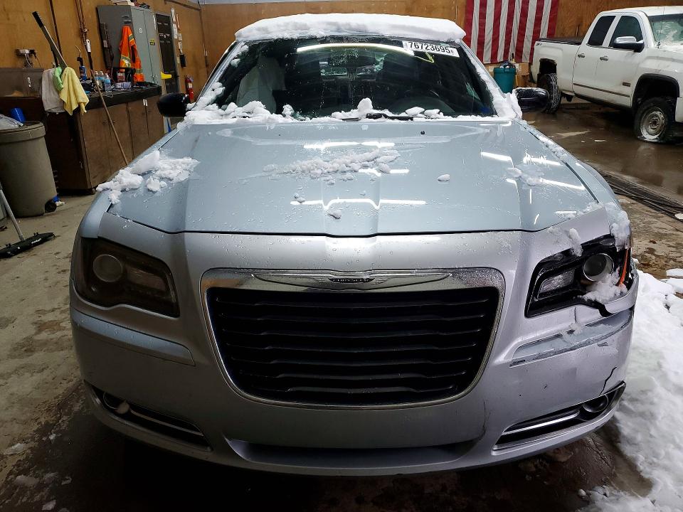 2013 Chrysler 300 მანქანა იყიდება აუქციონზე, vin: 2C3CCAGG9DH590282, აუქციონის ნომერი: 76723695