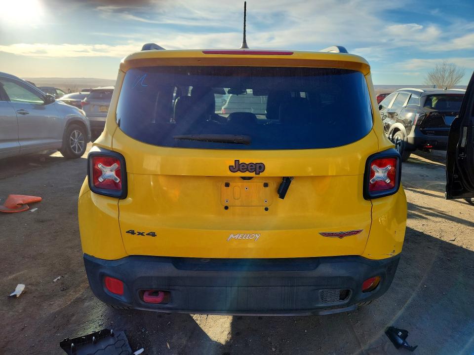 75864425 :رقم المزاد ، ZACCJBCT4FPC16125 vin ، 2015 Jeep Renegade T مزاد بيع