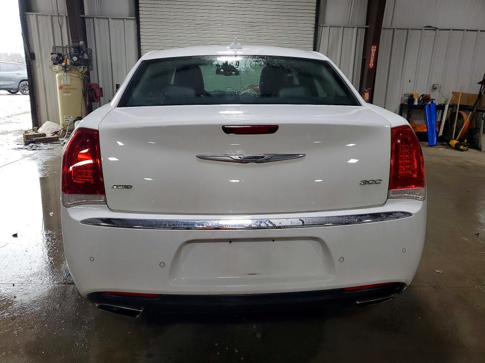 78046955 :رقم المزاد ، 2C3CCAKG9JH304496 vin ، 2018 Chrysler 300 مزاد بيع