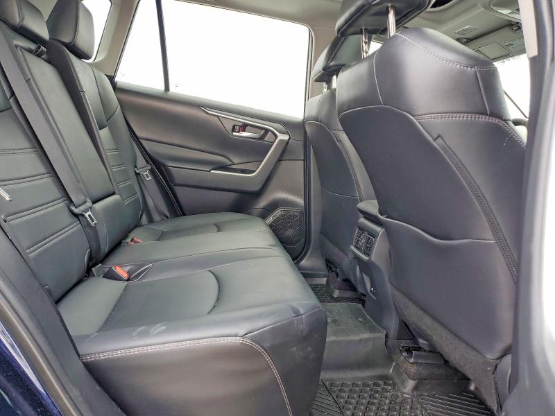 Продажа на аукционе авто 2021 Toyota Rav4, vin: 2T3R1RFV7MW189324, номер лота: 77506585