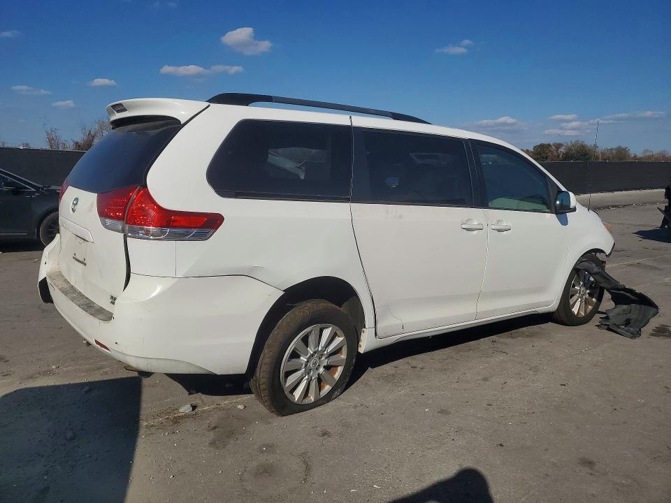 Продаж на аукціоні авто 2012 Toyota Sienna, vin: 5TDDK3DC6CS048251, номер лоту: 76767735