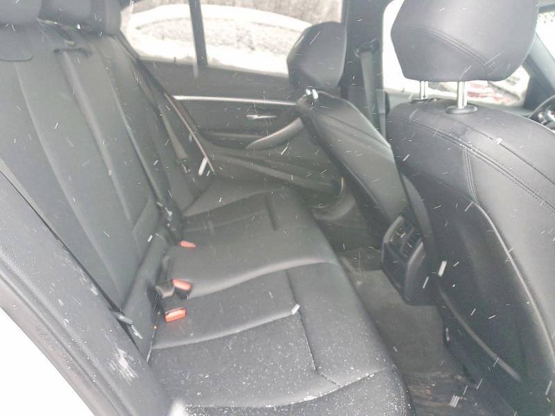 Продаж на аукціоні авто 2018 Bmw 330, vin: WBA8D9C58JEM33571, номер лоту: 77030935