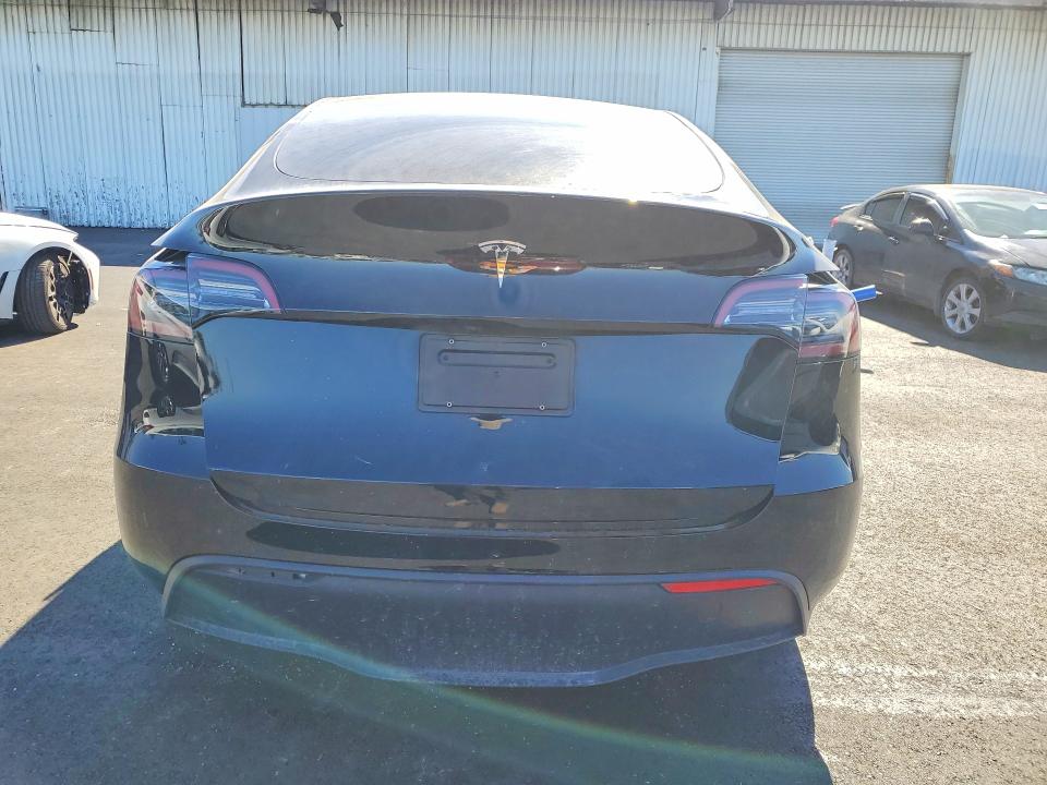 Продаж на аукціоні авто 2024 Tesla Model Y, vin: 7SAYGDED2RF118926, номер лоту: 77326395