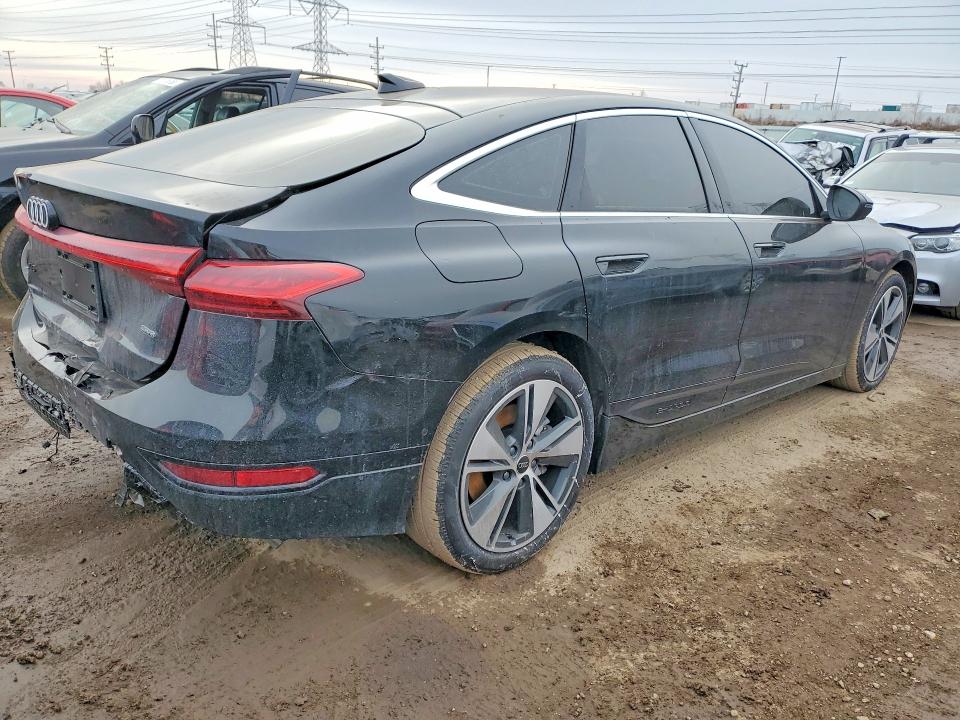 Aukcja sprzedaży 2025 Audi A6 E-tron, vin: WAU2DAGH2SA016483, numer aukcji: 76189815