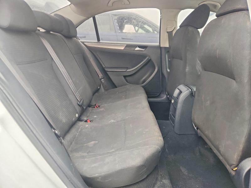 Продажа на аукционе авто 2015 Volkswagen Jetta, vin: 3VWD17AJXFM323232, номер лота: 77401425