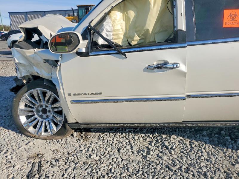 Продажа на аукционе авто 2007 Cadillac Escalade, vin: 1GYEC63867R408620, номер лота: 78637305