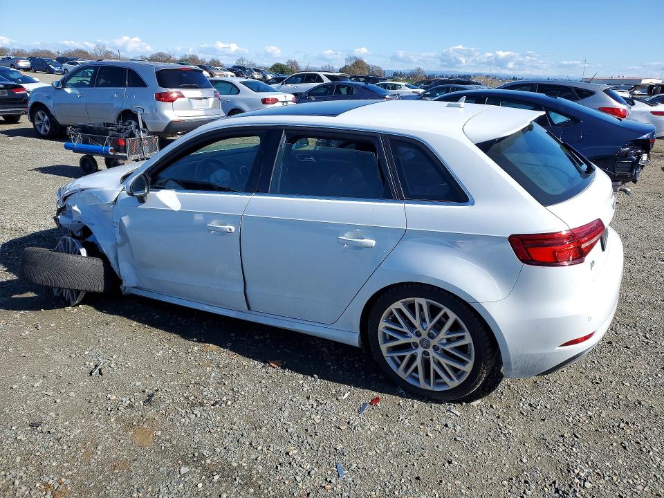 Aukcja sprzedaży 2018 Audi A3, vin: WAUTPBFF2JA093239, numer aukcji: 76753515
