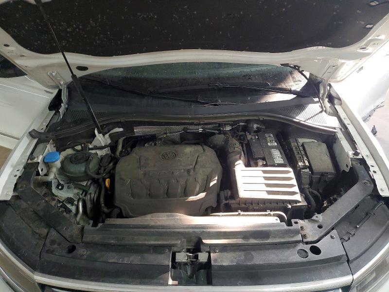 75610495 :رقم المزاد ، 3VV4B7AX3KM072652 vin ، 2019 Volkswagen Tiguan مزاد بيع