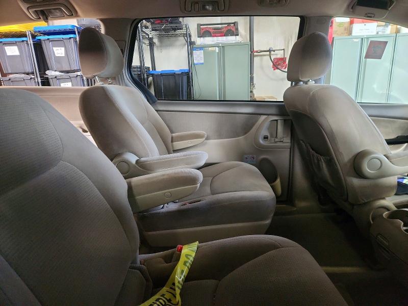 Aukcja sprzedaży 2004 Toyota Sienna, vin: 5TDZA23C94S195296, numer aukcji: 75742295