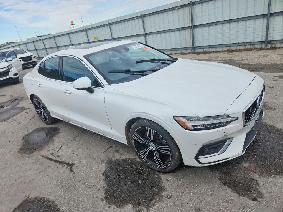 Aukcja sprzedaży 2022 Volvo S60 B5 Ins, vin: 7JRL12FLXNG165397, numer aukcji: 76287685