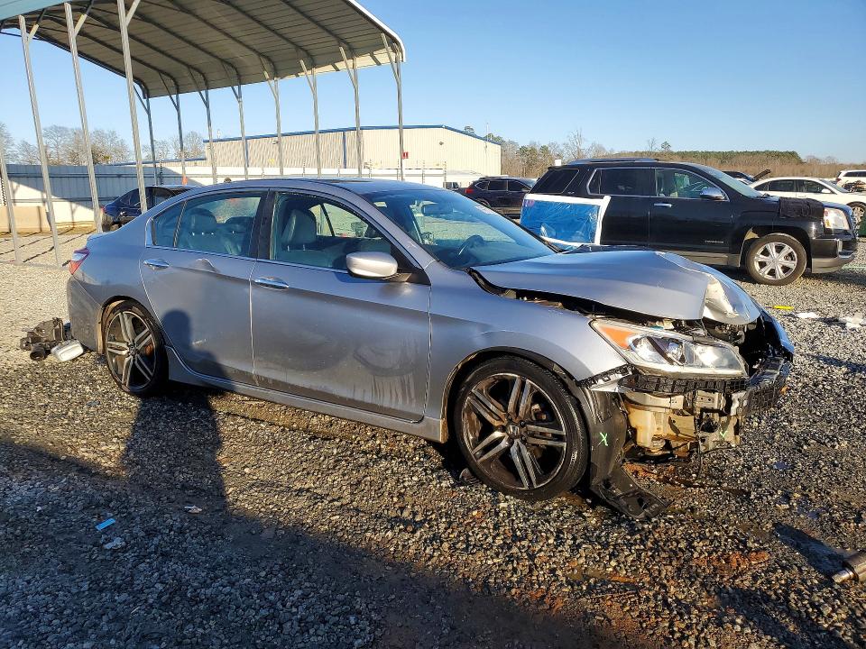 2017 Honda Accord მანქანა იყიდება აუქციონზე, vin: 1HGCR2F11HA097473, აუქციონის ნომერი: 76670505
