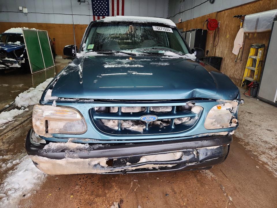1996 Ford Explorer მანქანა იყიდება აუქციონზე, vin: 1FMCU24X1TUD59533, აუქციონის ნომერი: 78271555