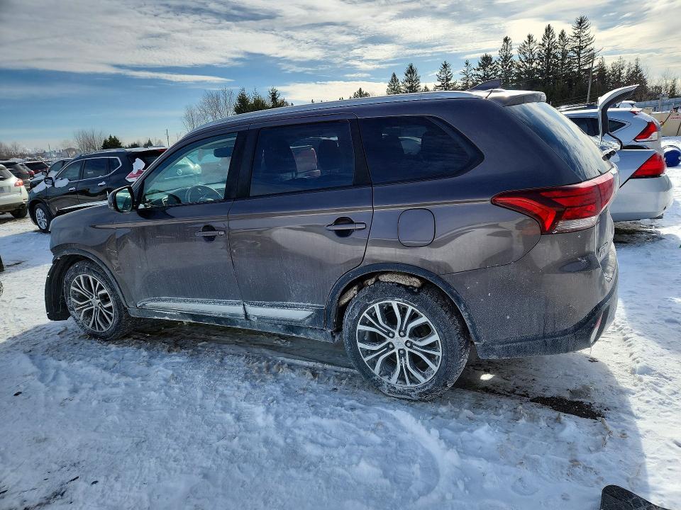 2018 Mitsubishi Outlander მანქანა იყიდება აუქციონზე, vin: JA4AZ2A37JZ619278, აუქციონის ნომერი: 75490155