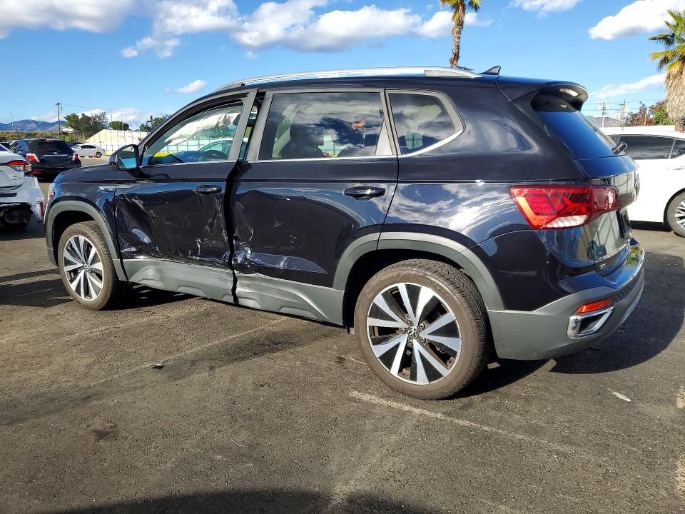 78137575 :رقم المزاد ، 3VVSX7B22PM380639 vin ، 2023 Volkswagen Taos مزاد بيع