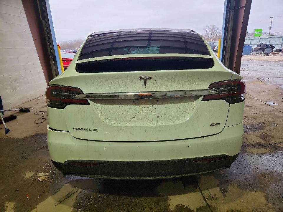Продажа на аукционе авто 2016 Tesla Model X, vin: 5YJXCBE25GF019084, номер лота: 78303455