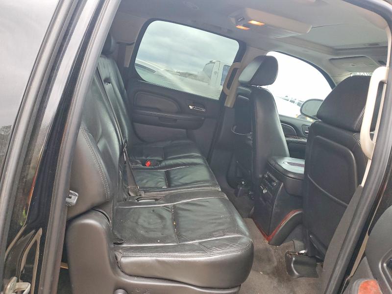 Продажа на аукционе авто 2008 Cadillac Escalade, vin: 1GYFK66868R246833, номер лота: 77590155