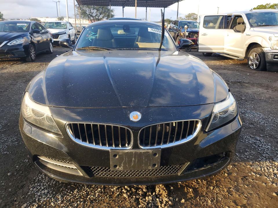 2011 Bmw Z4 მანქანა იყიდება აუქციონზე, vin: WBALM5C58BE378222, აუქციონის ნომერი: 76800605