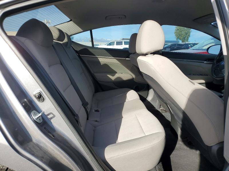 78496675 :رقم المزاد ، 5NPD84LFXJH328600 vin ، 2018 Hyundai Elantra مزاد بيع