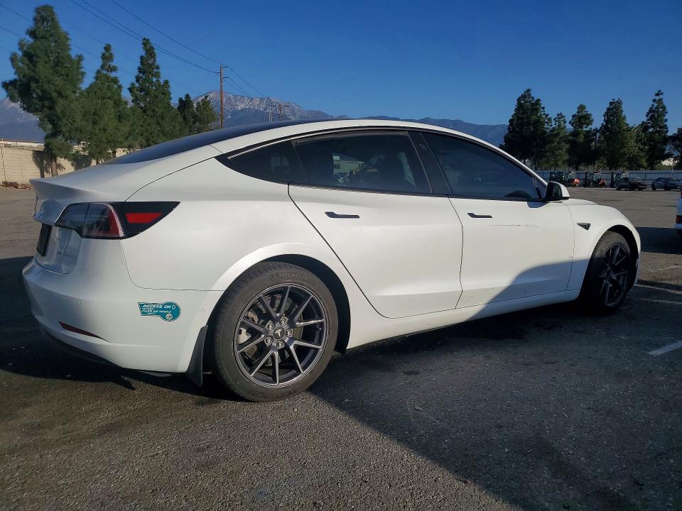 Продажа на аукционе авто 2021 Tesla Model 3, vin: 5YJ3E1EB6MF053484, номер лота: 74850515