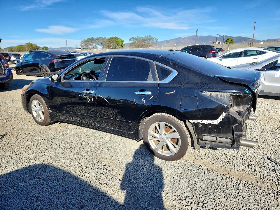 Продажа на аукционе авто 2015 Nissan Altima, vin: 1N4AL3AP0FN864833, номер лота: 78531575