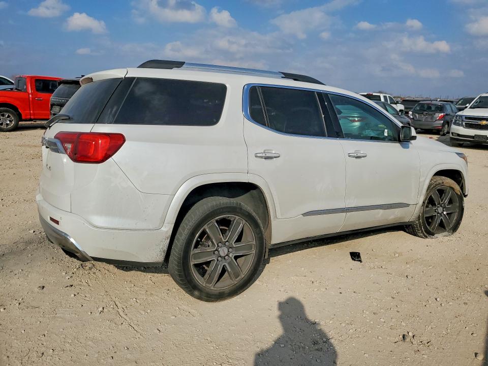 77516535 :رقم المزاد ، 1GKKNPLS1HZ166801 vin ، 2017 Gmc Acadia مزاد بيع