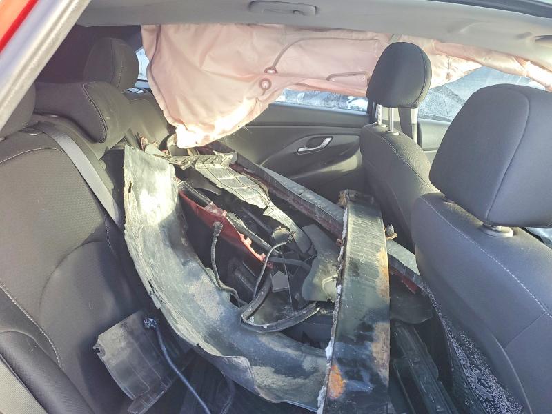 2018 Hyundai Elantra Gt მანქანა იყიდება აუქციონზე, vin: KMHH35LE5JU007188, აუქციონის ნომერი: 74051455