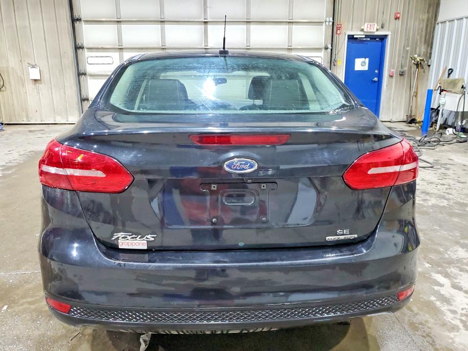 2015 Ford Focus მანქანა იყიდება აუქციონზე, vin: 1FADP3F28FL212990, აუქციონის ნომერი: 75651815