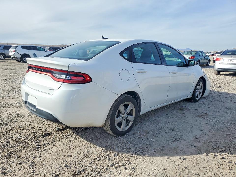 2015 Dodge Dart მანქანა იყიდება აუქციონზე, vin: 1C3CDFBB2FD212407, აუქციონის ნომერი: 78671435