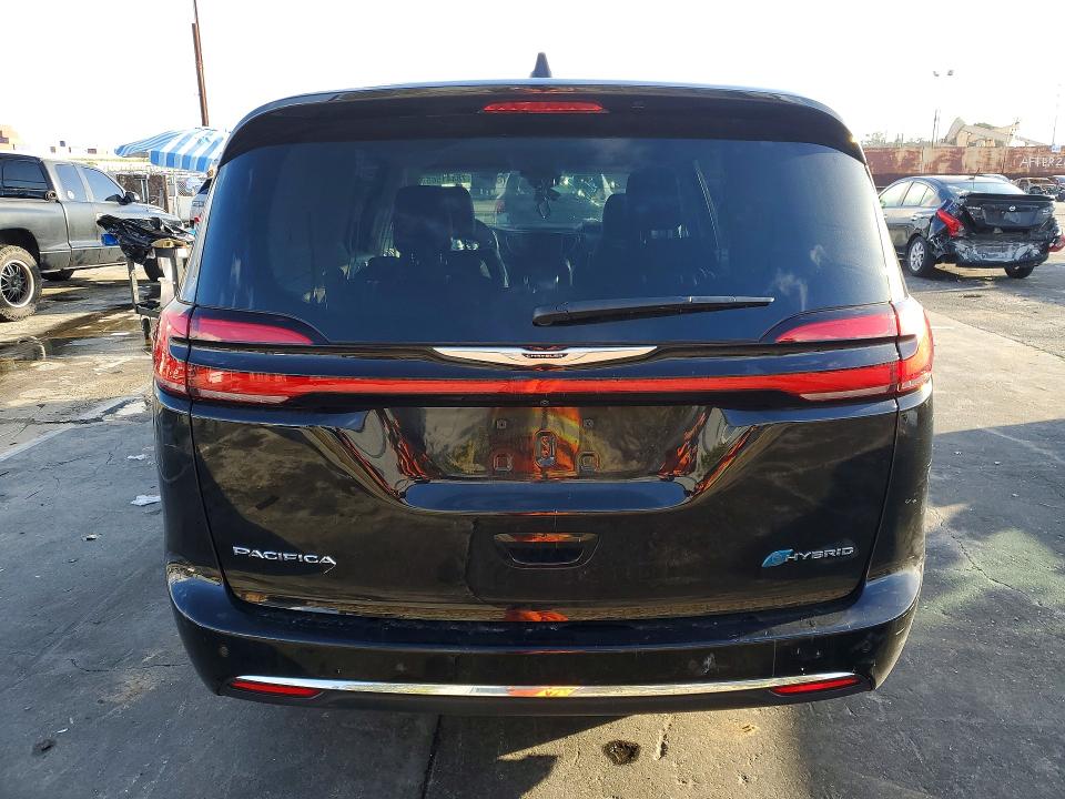 78441565 :رقم المزاد ، 2C4RC1S78RR174657 vin ، 2024 Chrysler Pacifica مزاد بيع