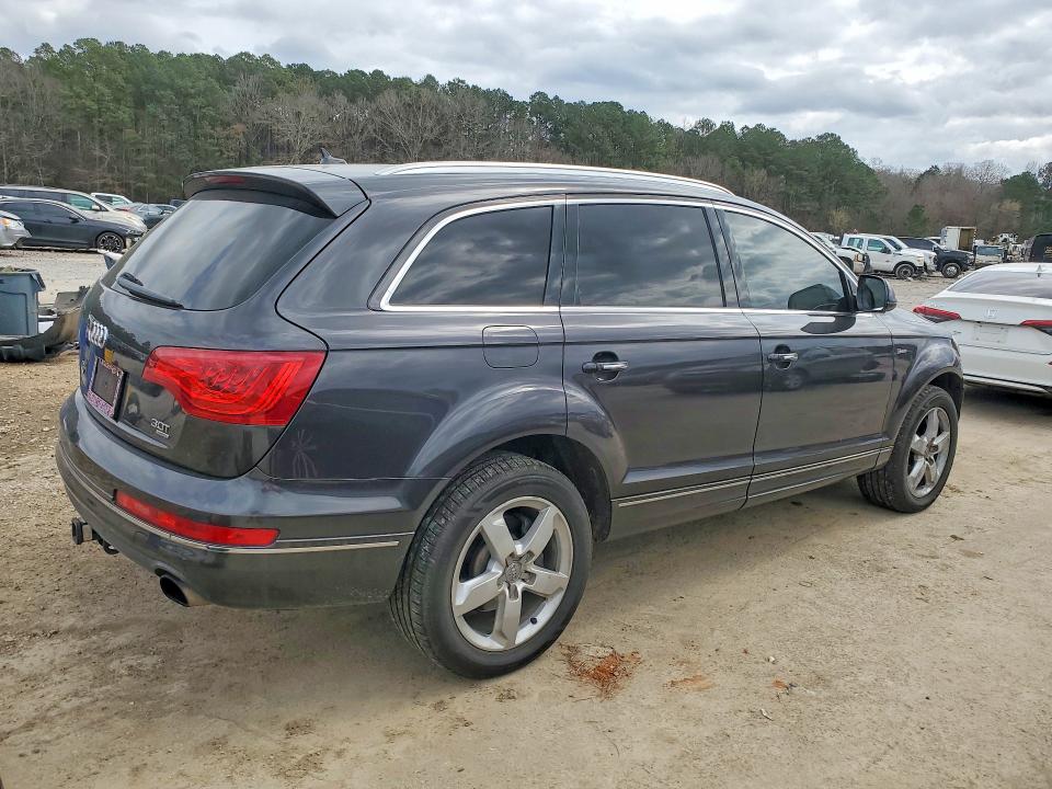 78723665 :رقم المزاد ، WA1LGAFE0FD015062 vin ، 2015 Audi Q7 مزاد بيع