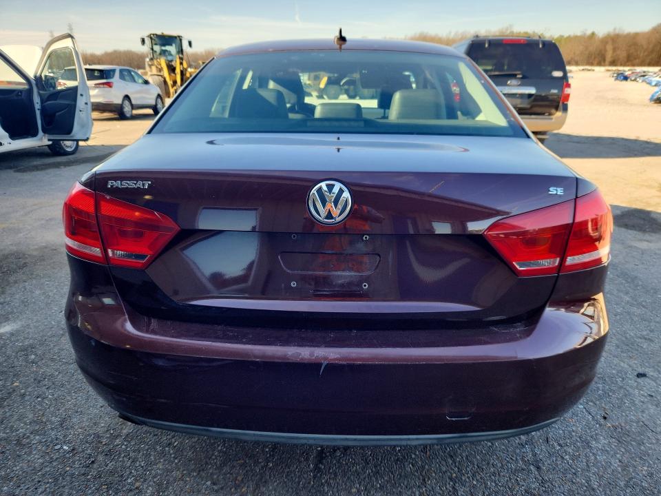2013 Volkswagen Passat მანქანა იყიდება აუქციონზე, vin: 1VWBP7A36DC044978, აუქციონის ნომერი: 77151825