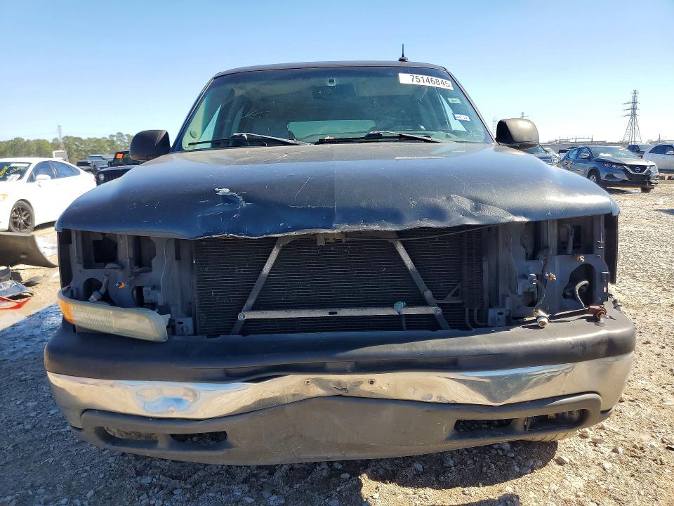 2003 Chevrolet Suburban მანქანა იყიდება აუქციონზე, vin: 3GNEC16Z23G341223, აუქციონის ნომერი: 75146845
